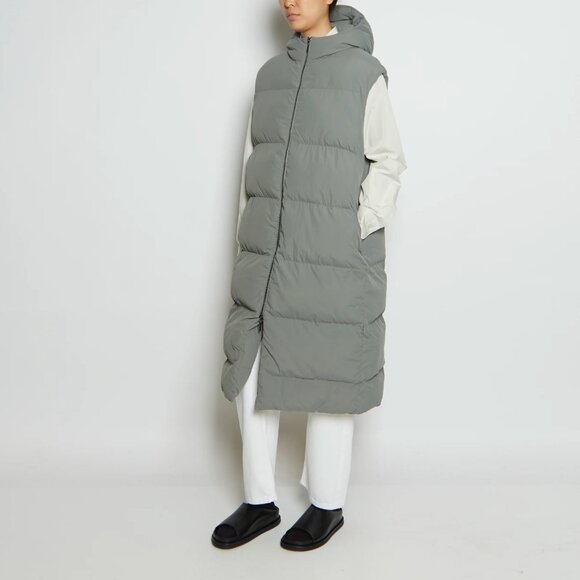 Studio Nicholson "Hazan" Hooded Puffer Vest in Grey, size "0" (Fits Size Small) - Picture 4 of 12